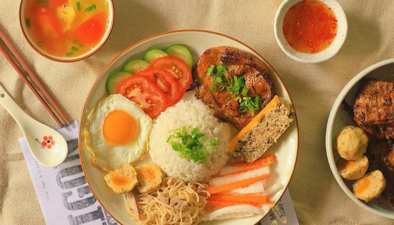 Niềm đam mê cơm tấm Sài Gòn tại Sài Gòn Ăn Là Ghiền
