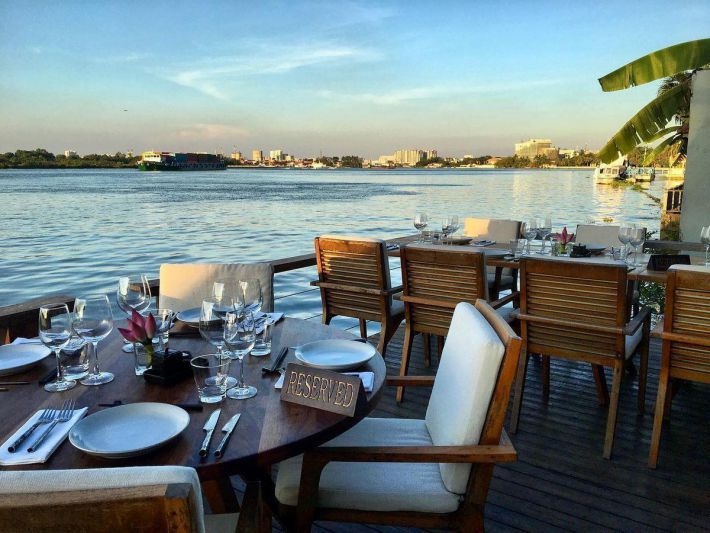 Tận hưởng nhà hàng lãng mạn dành cho đôi tại Sài Gòn