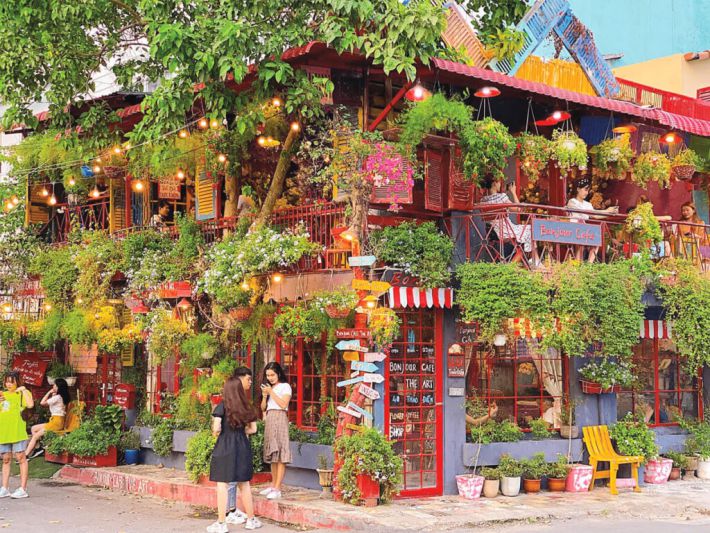 Quán caphe đẹp ở Sài Gòn: Khi nét đẹp hòa quyện với hương vị