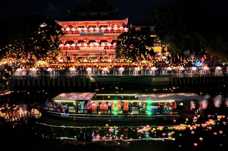 Chùa Pháp Hoa: Di tích tuyệt đẹp của lòng Sài Gòn