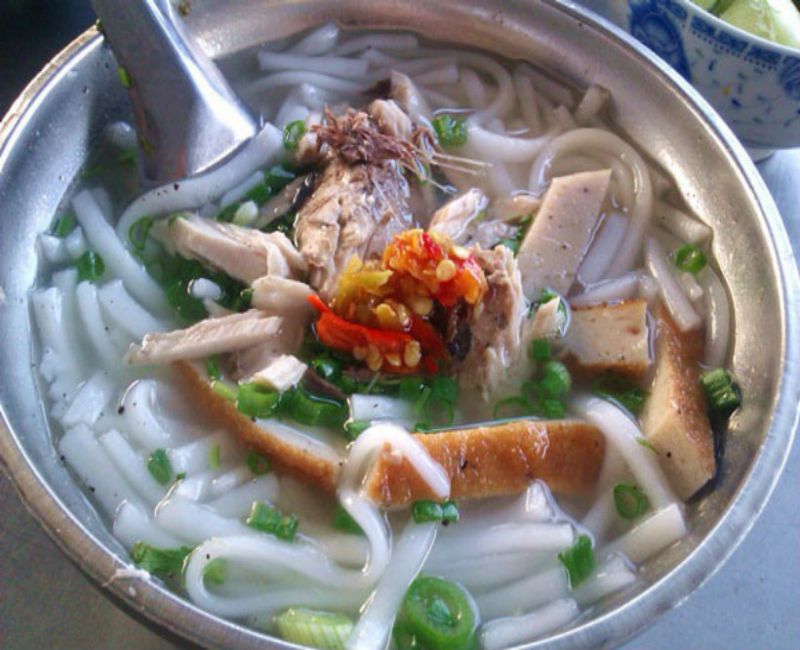 Nhâm nhi bánh canh Sài Gòn - Hương vị truyền thống đậm đà
