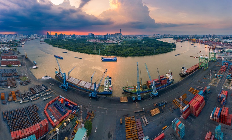 Tham quan cảng biển Sài Gòn bằng du thuyền
